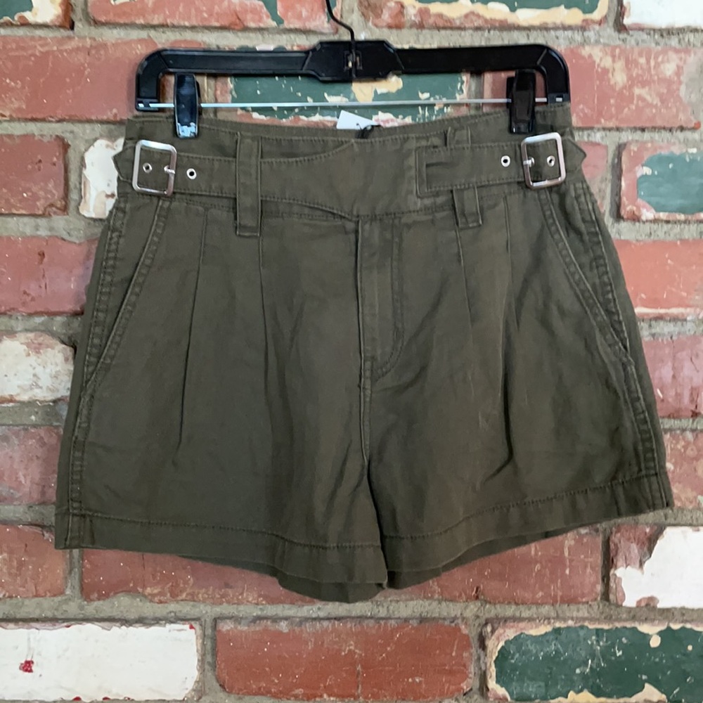 Current/Elliott the Baro Pleated Belted Shorts NWT - Picture 5 of 6
